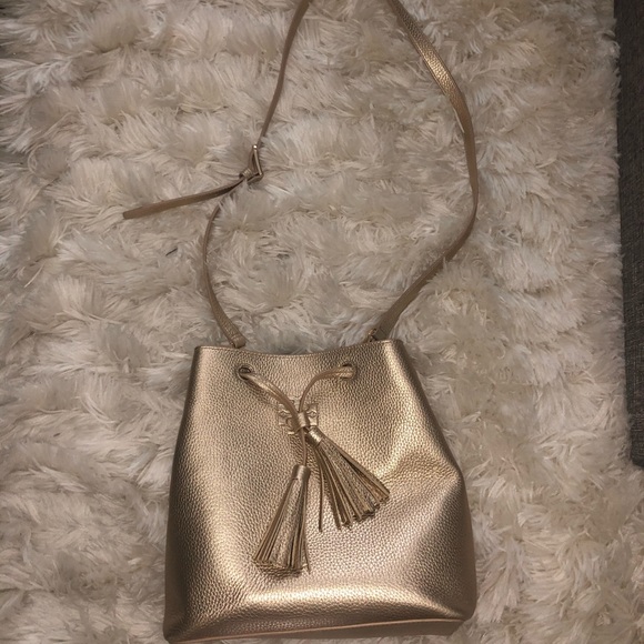 Tory Burch gold bucket bag - Picture 2 of 6